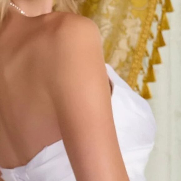 New Off White Strapless Long Wedding Dress w/ V-Neckline & Leg Slit GL3715 - Picture 12 of 15